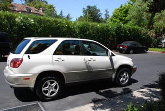 2000 Lexus RX300 4x4 124k - $7500 OBO 1