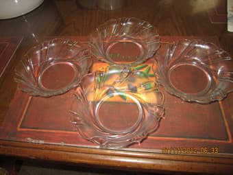 Corelle Dinnerware set, barely used -$60 2