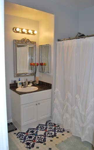 Publish your post! $2200 - 2BR/2BA Cute & Modern Condo - August 1