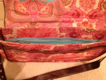 Flowery Oilily Messenger Bag! 2
