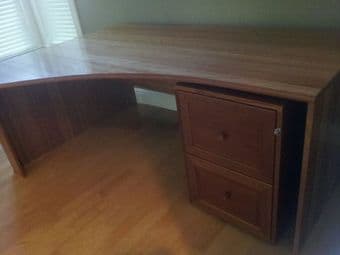 repost : like new Danish Executive desk 1