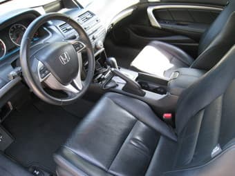 2008 Honda Accord EX-L 2 Door Automatic V6 46,100miles for 16,800$ 3