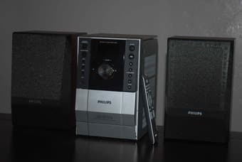 Philips Micro Hi-Fi System MCM196D - $35 1