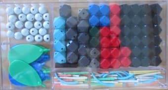 Selling 3 organic chemistry model kit for $18 each 1