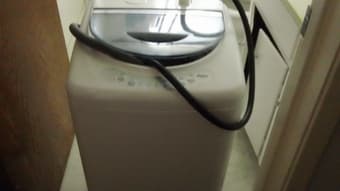Haier washing machine, computer desk+ leather chair 1