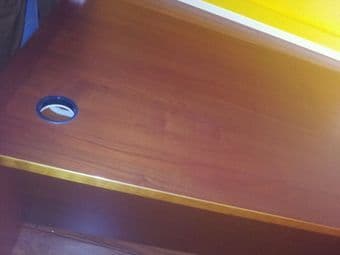 Brand new beautiful desk for sale 1