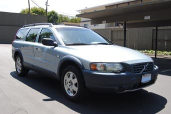 2001 VOLVO V70 XC Turbo AWD Cross Country Wagon 4D-$4350 mountain view 1
