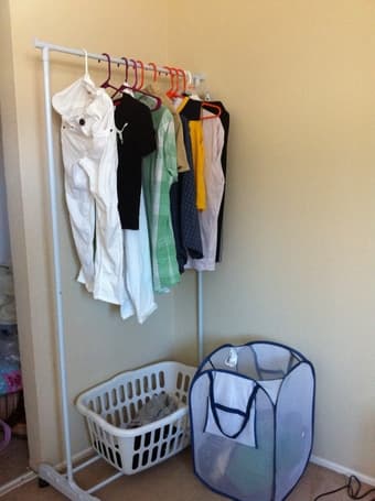 Moving sale: good condition of furniture or  necessities 3
