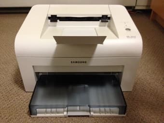 Samsung ML-2010 Mono Laser Printer ($10) 1