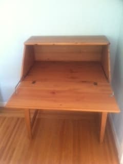 Small Secretary Desk for Sale $50.00 Menlo Park 2