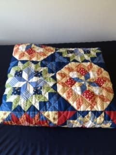 Beautiful NEW single blanket 1