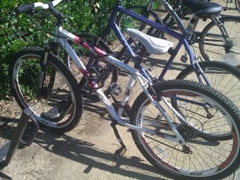 MOUNTAIN BIKE FOR SALE!!! 1