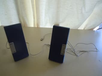 Targus computer speaker and Microtek scanner available at EV 1