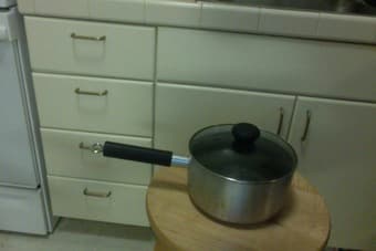 sauce pan with lid $3 1