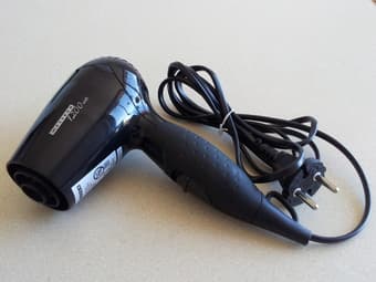 Hair dryer ($5) 1