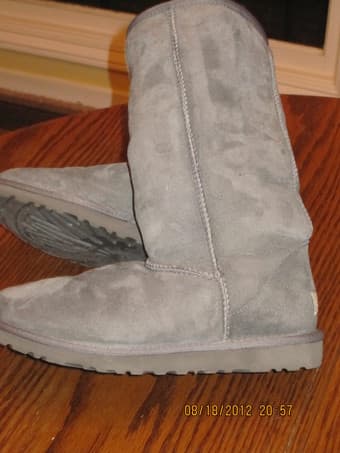 Ugg boots, womens size 6, Excellent condition $40 3