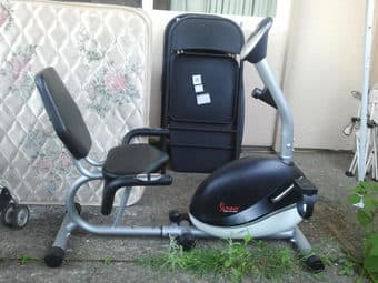 GREAT DEAL: Sunny Health and Fitness Exercise Bike - $80 2