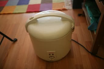 electric cooker 10$ 1