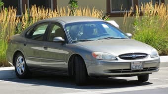 2002 Ford Taurus SES Low Miles - $4800 1