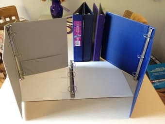 6 3-Hole View Binders for $5!!!!! 1
