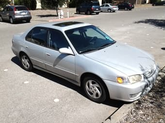 2001 Silver Toyota Corolla - asking $3500 1