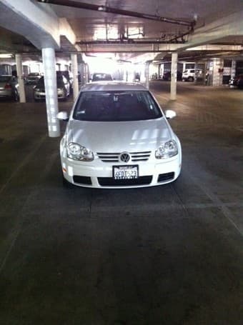 Certified Pre-Owned 2008 Golf Rabbit 4 door, 6 speed Automatic 1