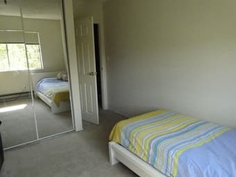 $950 furnished bedroom sublet near California Ave. Oct 20-Nov 27 1