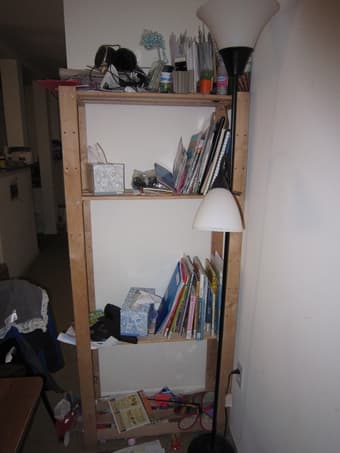 Shelf in good condition (Sale for 20 usd) 1
