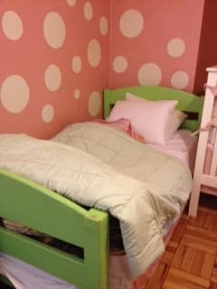 Fully furnished room for rent in lovely home 1