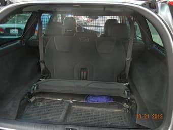 2004 Volvo XC70 2.5T, Silver, 140552mi, clean title - $7990 3