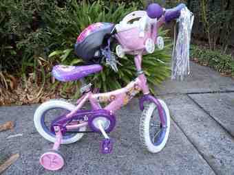 Kid's Princess Bike 3-4 years old $50 obo 1