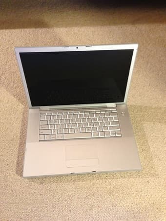 MacBook Pro 2.16 GHz - 2 GB - 160 GB $450 1