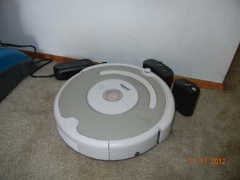 iRobot roomba 530  Vacuum cleaner $220 1