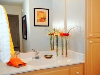 $1200/mon 2b/2b townhouse sublet Dec 9-Feb15 in Daly City(SF-Stanford) 2