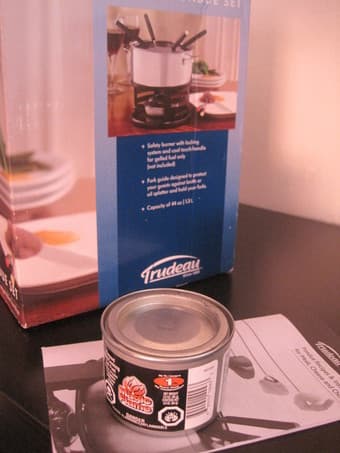 Brand New Trudeau Fondue Set - only 10$ 2