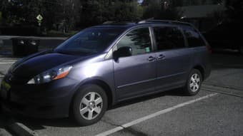 2006 Toyota Certified Sienna LE with Certified extra-warranted 1