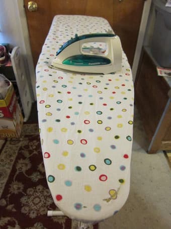 Panasonic NI-C55SR Steam/Dry Iron &Fibertech Top T-Leg Ironing Board 1