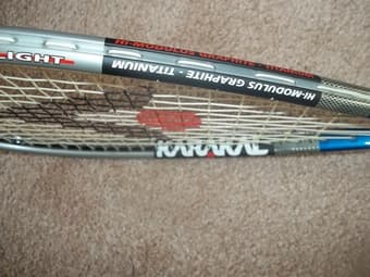 Titanium/graphite squash racket 2