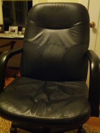 Leather desk chair $35 2