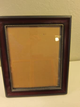 Moving sale: Picture Frame 4-by-6-Inch and 8-by-10-Inch 2