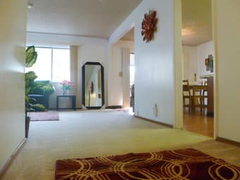 $750 Room Rental in a 3B/2BA, includes parking (Mountain View) 3