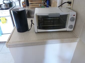 Great offer: electric kettle and oven! 1