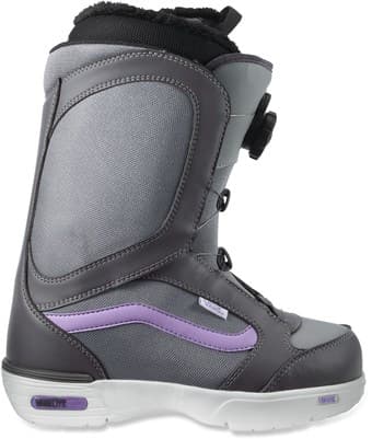 Selling new women's snowboard boots size 9 - $120 3