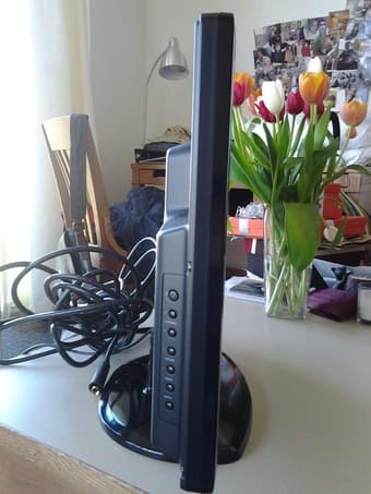 22" Monitor/TV LED - $99!!! 3