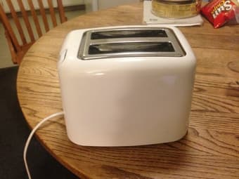 Cuisinart Toaster $15 2