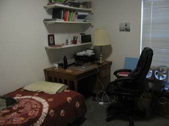 Sublet available in 4 BR apartment in Rains, Stanford, Dec 20 - Jan 8 1
