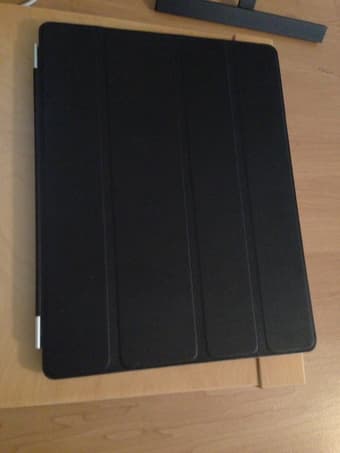 iPad2 64 GB Wifi - Model #MD335LL w/ Applecare+ 2