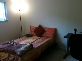 Furnished $999 room in 2b townhome sub.till Feb 2 Daly City(SF-Stanf.) 1
