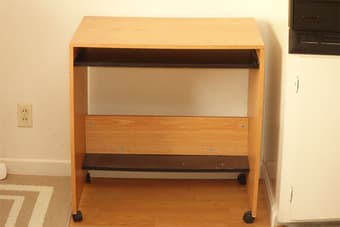 Compact Computer Desk 2