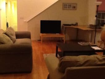 $1100 #### Room available 14th January (min 6 months) #### (Palo Alto) 1